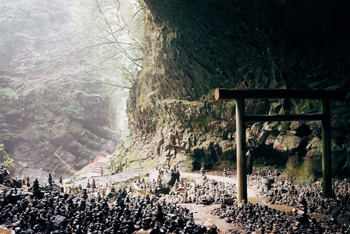 神秘の世界、宮崎県高千穂町。6つの神社で手を合わせる | doablog